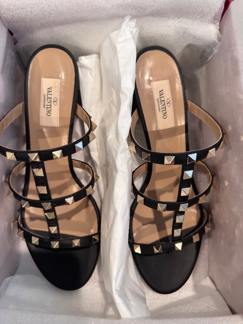 Valentine RockStud Sandals NWT Size 40